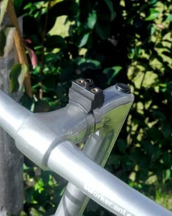 Bidons & Porte-bidon Collier Support Universel MINOURA -Pas Cher Roue Zenith Magasin collier support universel minoura 2